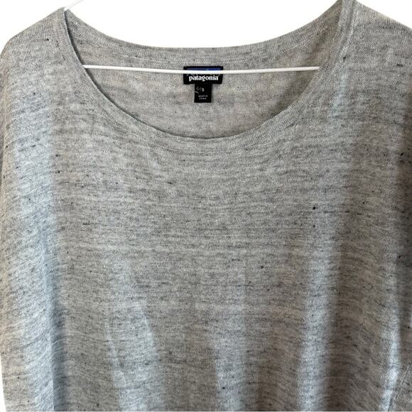 Patagonia Women’s Sz Small Lightweight Linen Top
Style #50440 in Gray - Picture 3 of 9